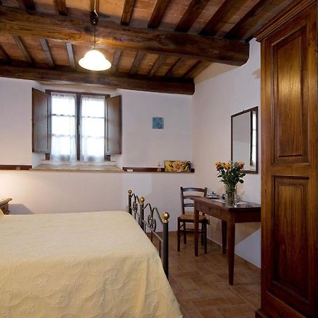 Agriturismo Fontesettimena Appartamento Rondine- Appartamento Capriolo Volterra Dış mekan fotoğraf