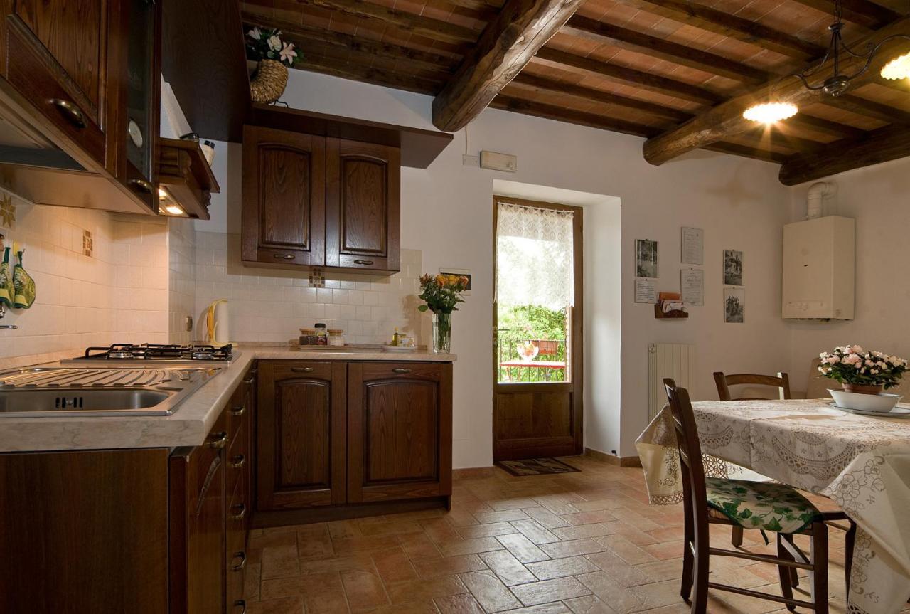 Agriturismo Fontesettimena Appartamento Rondine- Appartamento Capriolo Volterra Dış mekan fotoğraf