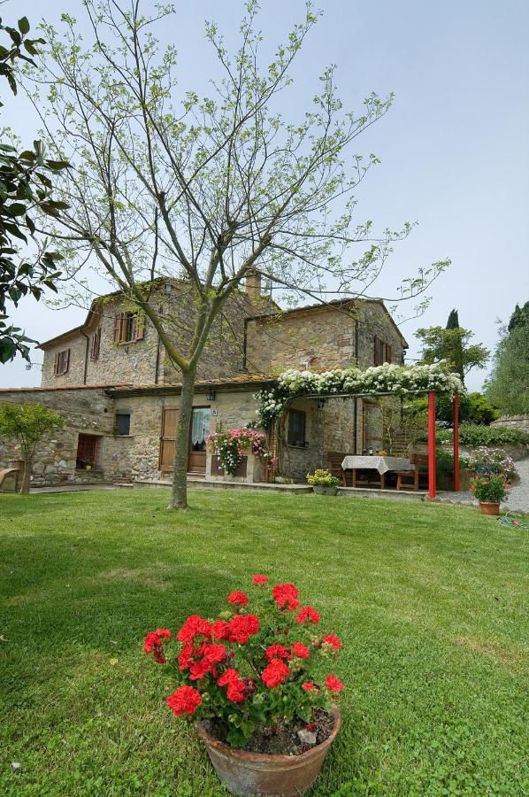 Agriturismo Fontesettimena Appartamento Rondine- Appartamento Capriolo Volterra Dış mekan fotoğraf